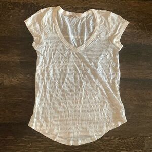 Bordeaux Anthrolopologie 100% linen tshirt